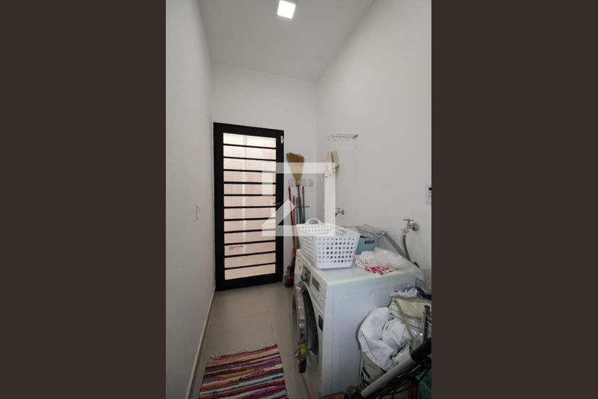 Casa à Venda - Jardim Chapadão, 3 Quartos,  320 m2 em , Campinas - sp | SoloBR