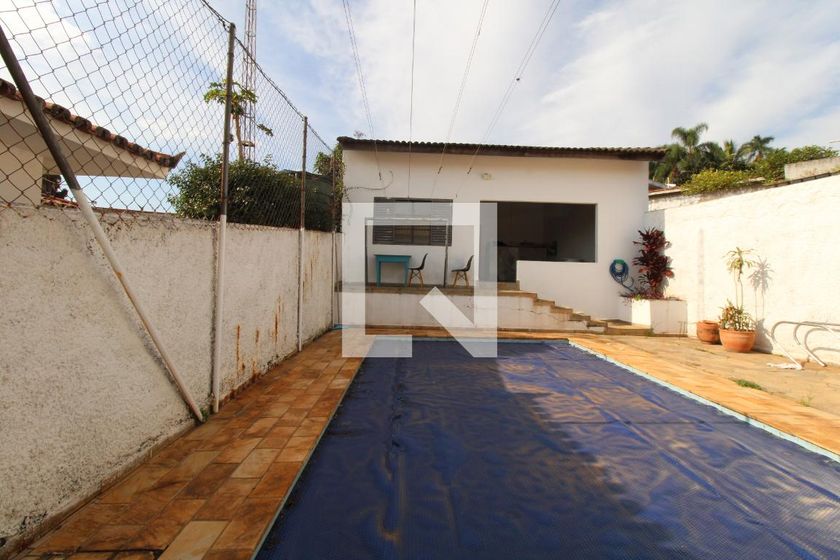 Casa à Venda - Jardim Chapadão, 3 Quartos,  320 m2 em , Campinas - sp | SoloBR