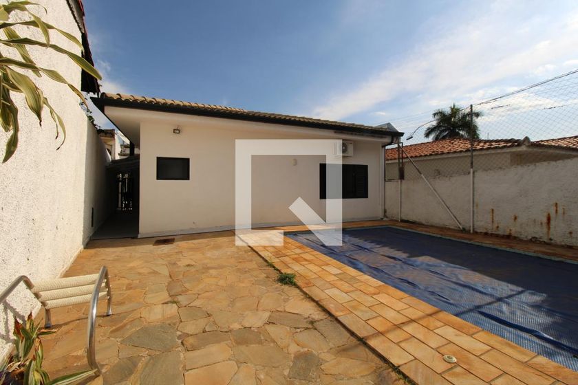 Casa à Venda - Jardim Chapadão, 3 Quartos,  320 m2 em , Campinas - sp | SoloBR