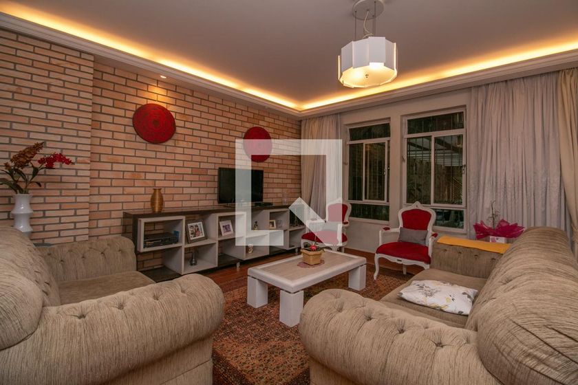 Casa, 3 quartos, 300 m² - Foto 1