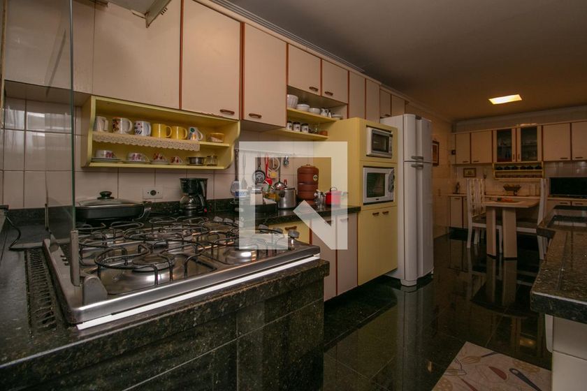 Casa, 3 quartos, 300 m² - Foto 57