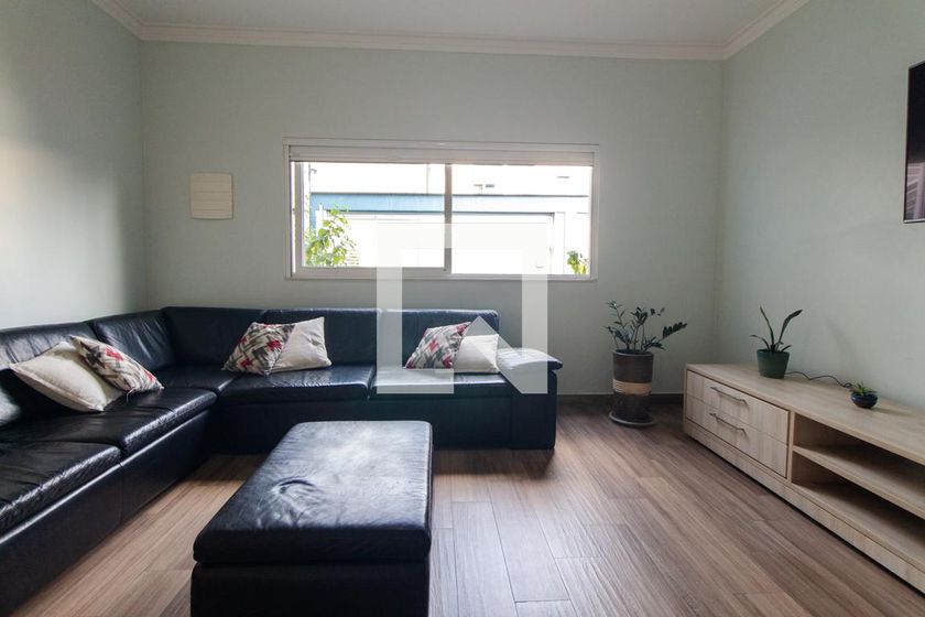 Casa, 6 quartos, 168 m² - Foto 2