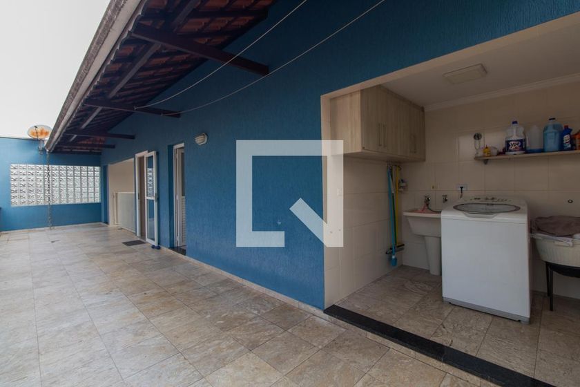 Casa, 6 quartos, 168 m² - Foto 57