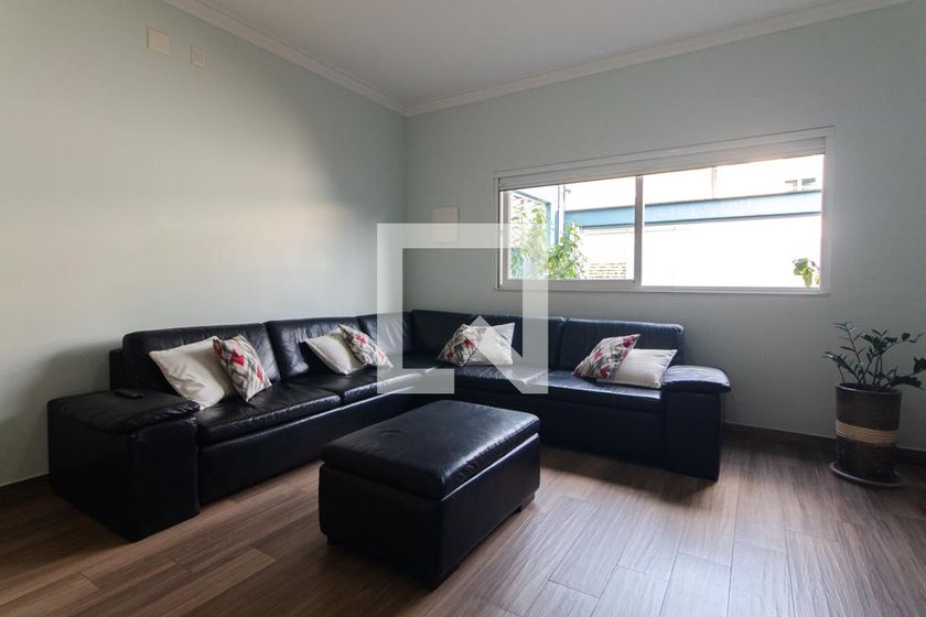 Casa, 6 quartos, 168 m² - Foto 3