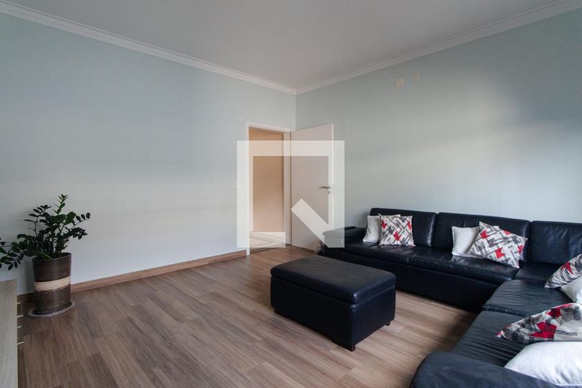 Casa, 6 quartos, 168 m² - Foto 4