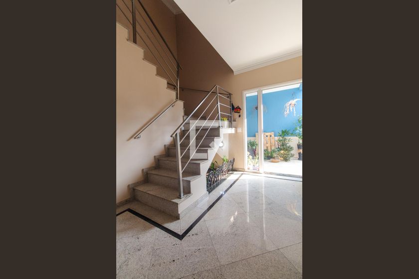Casa, 6 quartos, 168 m² - Foto 11