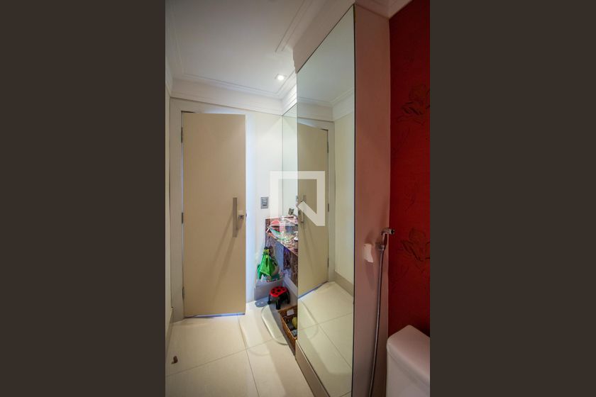 Apartamento à Venda - Taquaral, 3 Quartos,  224 m2 em , Campinas - sp | SoloBR