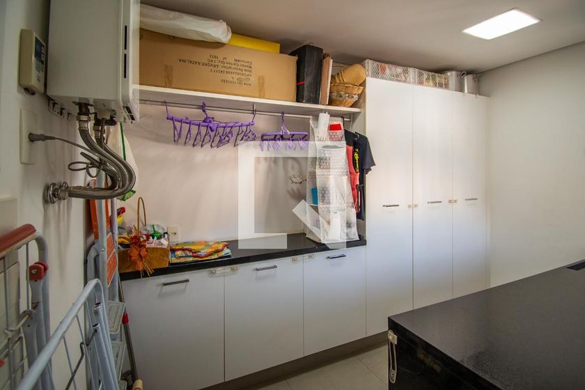 Apartamento à Venda - Taquaral, 3 Quartos,  224 m2 em , Campinas - sp | SoloBR
