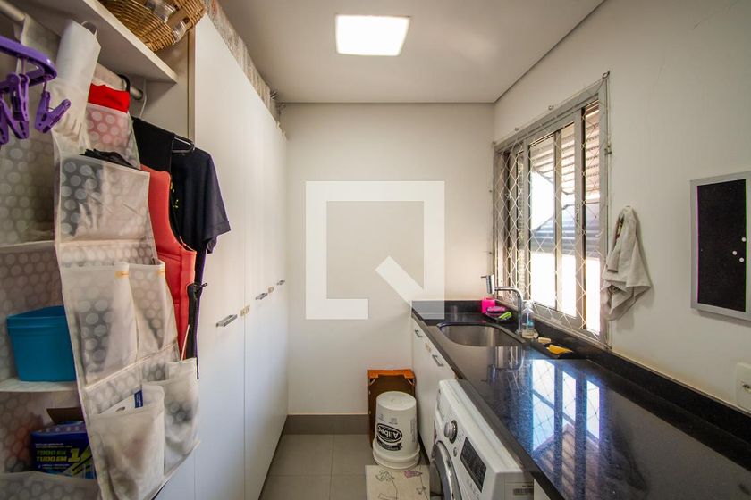 Apartamento à Venda - Taquaral, 3 Quartos,  224 m2 em , Campinas - sp | SoloBR