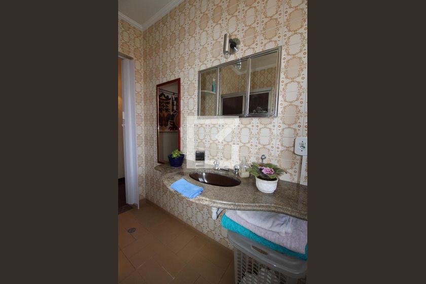 Casa à Venda - Vila Brandina, 3 Quartos,  360 m2 em , Campinas - sp | SoloBR