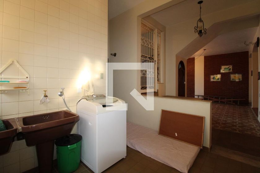 Casa à Venda - Vila Brandina, 3 Quartos,  360 m2 em , Campinas - sp | SoloBR