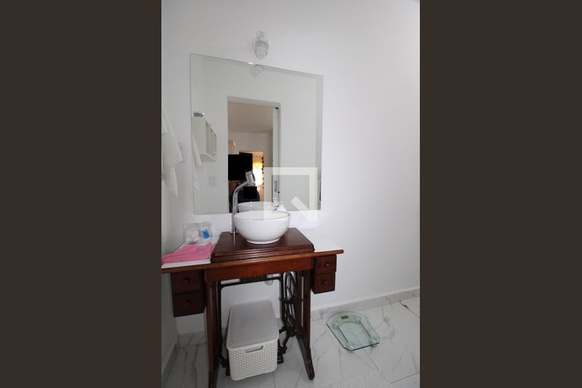 Casa à Venda - Vila Brandina, 3 Quartos,  360 m2 em , Campinas - sp | SoloBR