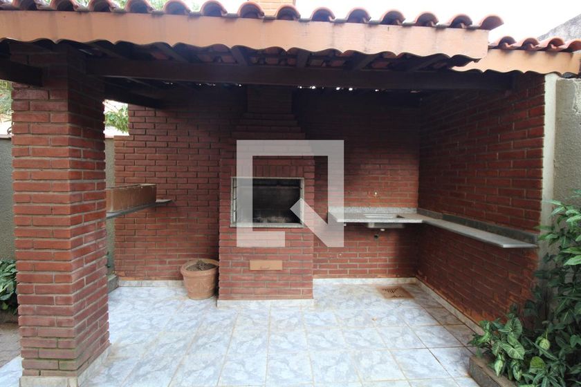 Casa à Venda - Vila Brandina, 3 Quartos,  360 m2 em , Campinas - sp | SoloBR