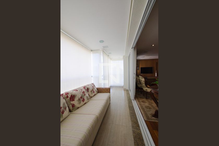 Apartamento, 3 quartos, 216 m² - Foto 13