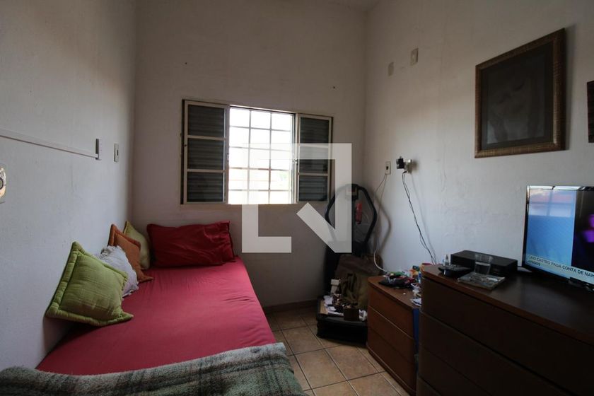 Casa à Venda - Jardim Flamboyant, 3 Quartos,  260 m2 em , Campinas - sp | SoloBR