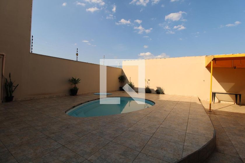 Casa à Venda - Jardim Flamboyant, 3 Quartos,  260 m2 em , Campinas - sp | SoloBR