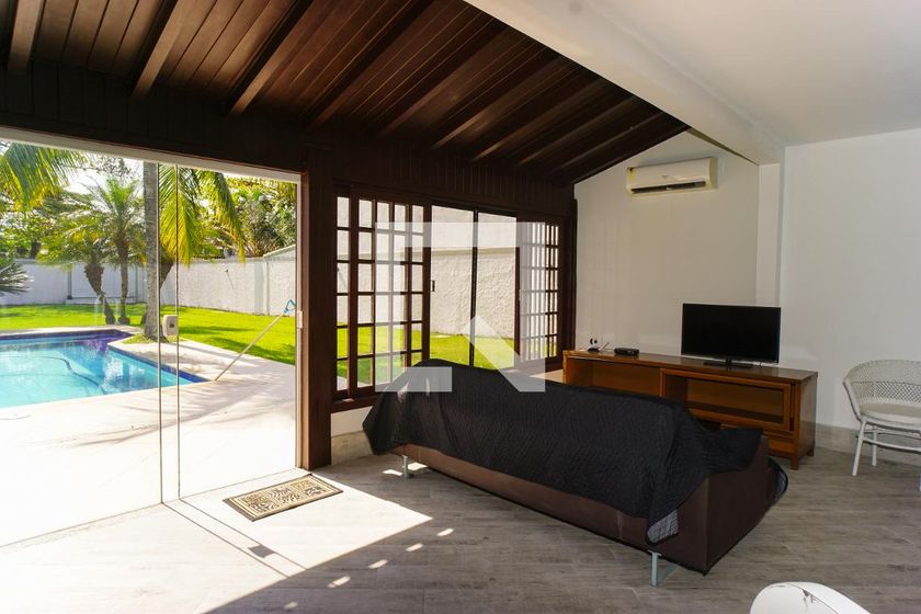 Casa, 3 quartos, 264 m² - Foto 3