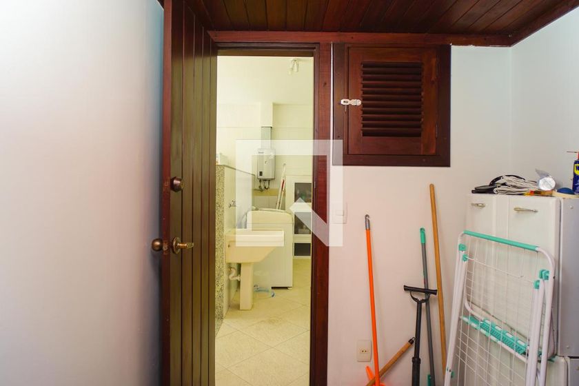 Casa, 3 quartos, 264 m² - Foto 87