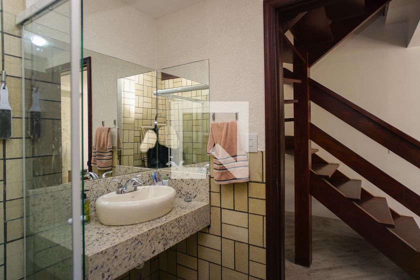 Casa, 3 quartos, 264 m² - Foto 53