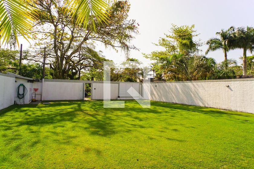 Casa, 3 quartos, 264 m² - Foto 125