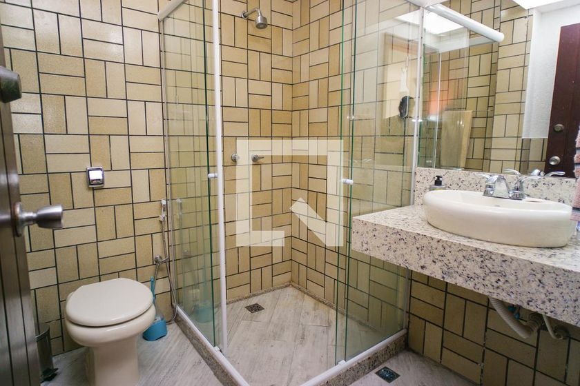 Casa, 3 quartos, 264 m² - Foto 57