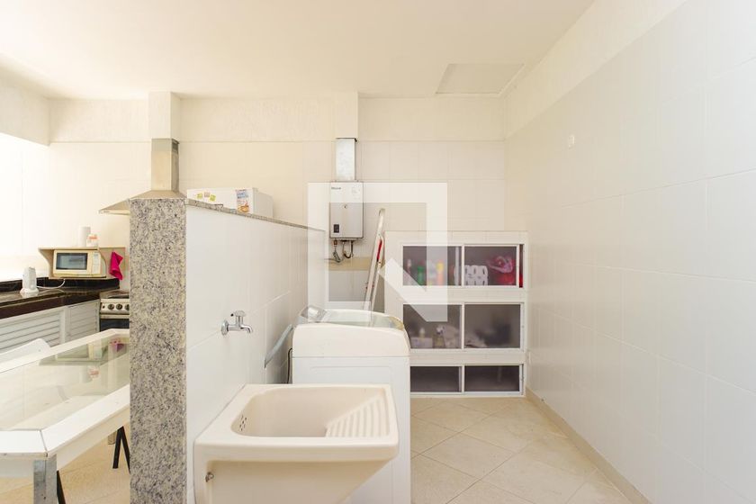 Casa, 3 quartos, 264 m² - Foto 77