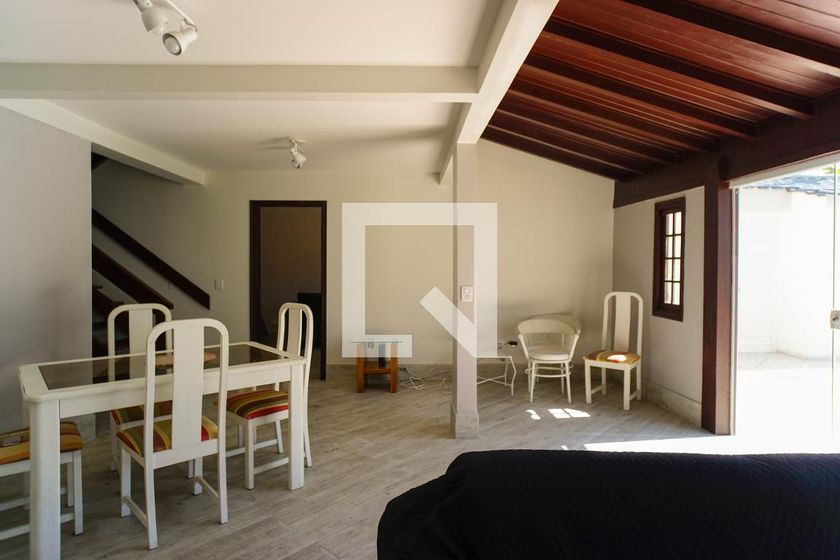 Casa, 3 quartos, 264 m² - Foto 11