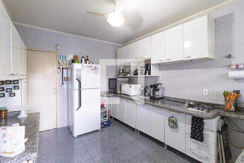 Casa, 3 quartos, 270 m² - Foto 30