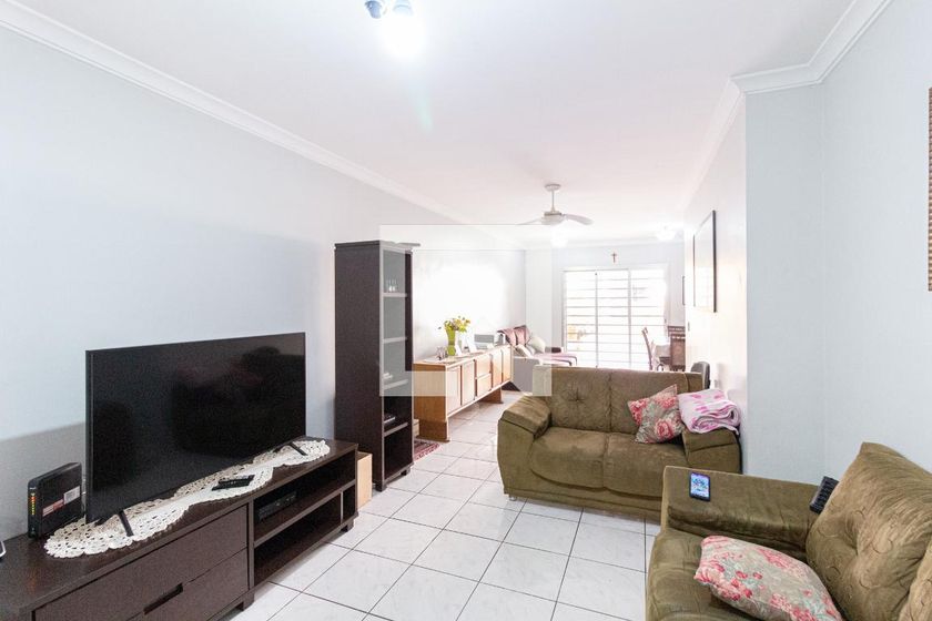 Casa, 3 quartos, 250 m² - Foto 2