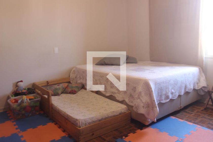 Casa, 4 quartos, 250 m² - Foto 27