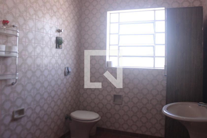 Casa, 4 quartos, 250 m² - Foto 37