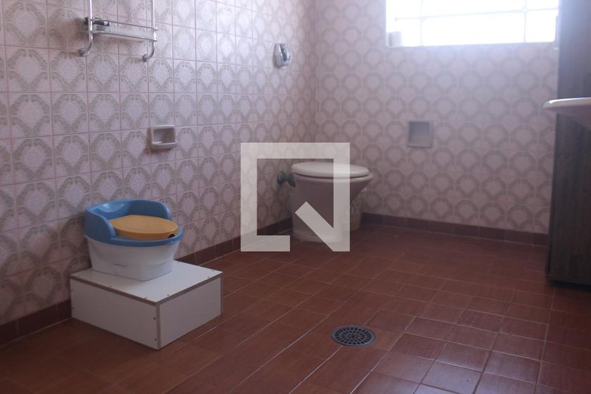 Casa, 4 quartos, 250 m² - Foto 38