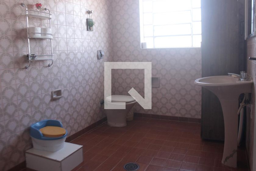 Casa, 4 quartos, 250 m² - Foto 44
