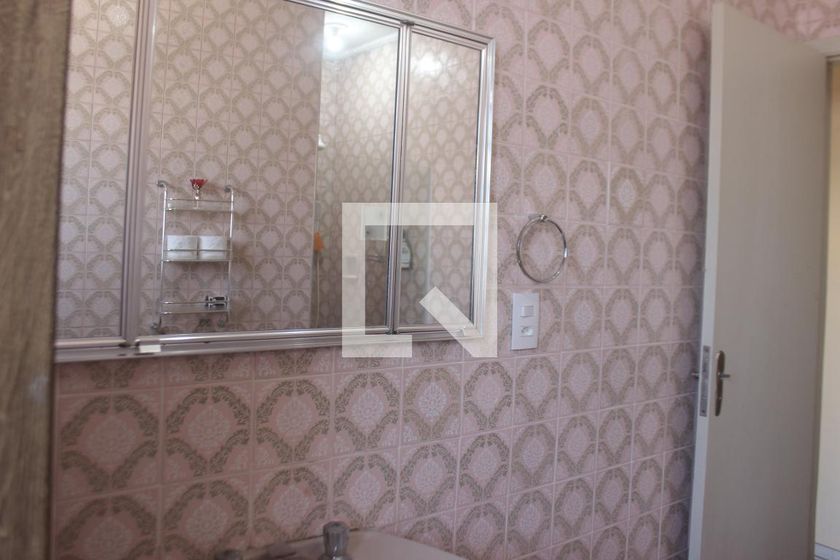 Casa, 4 quartos, 250 m² - Foto 42