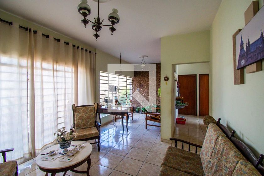 Casa à Venda - Taquaral, 4 Quartos,  170 m2 em , Campinas - sp | SoloBR