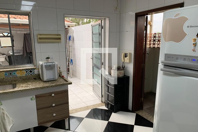 Casa, 3 quartos, 340 m² - Foto 44