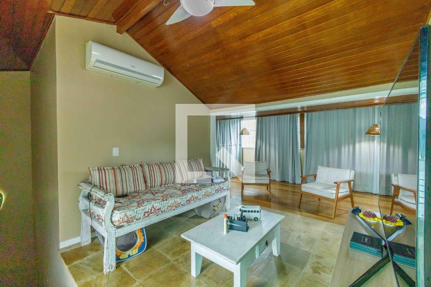 Casa, 4 quartos, 250 m² - Foto 9