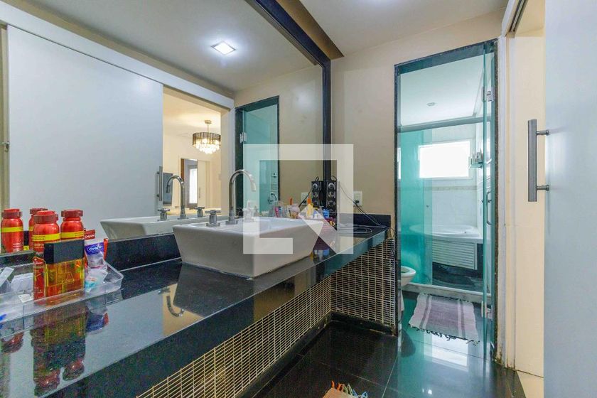 Casa, 4 quartos, 250 m² - Foto 26