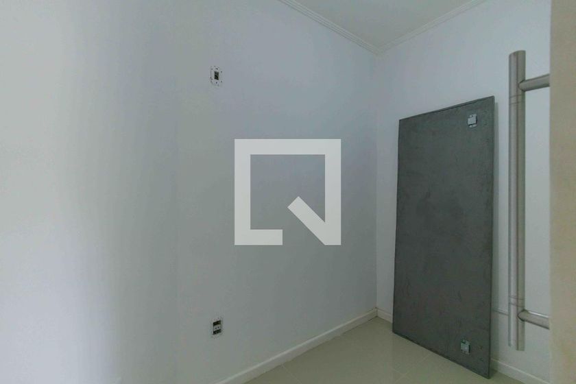 Casa, 4 quartos, 250 m² - Foto 33