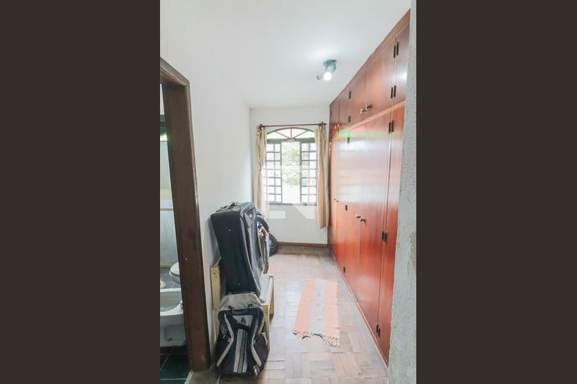 Casa, 4 quartos, 250 m² - Foto 15