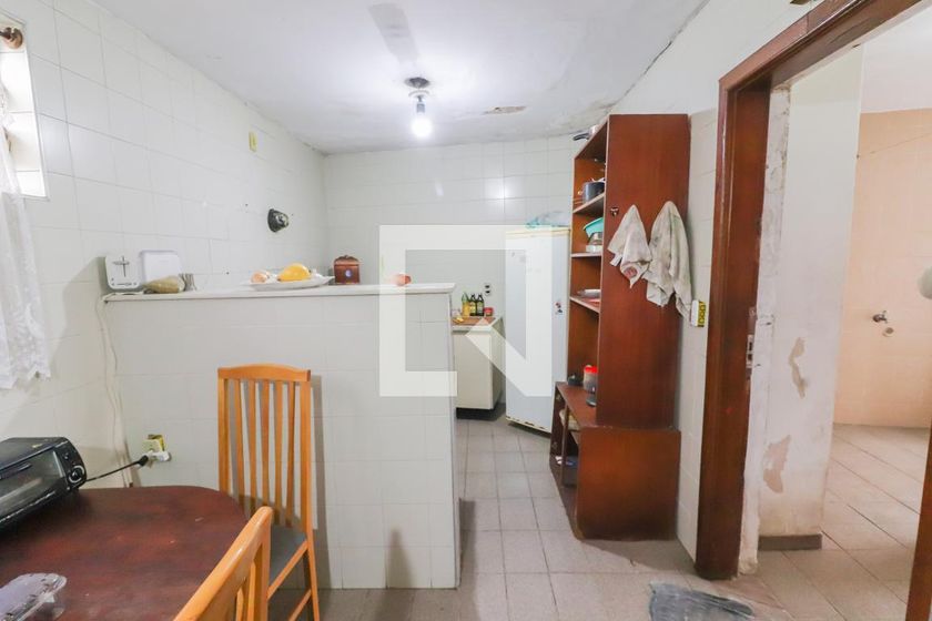 Casa, 4 quartos, 250 m² - Foto 39