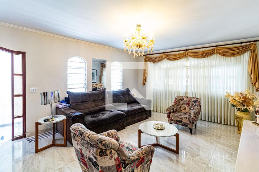 Casa, 3 quartos, 211 m² - Foto 3