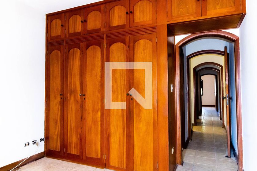 Casa, 4 quartos, 200 m² - Foto 11