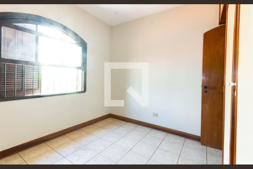 Casa, 4 quartos, 200 m² - Foto 25