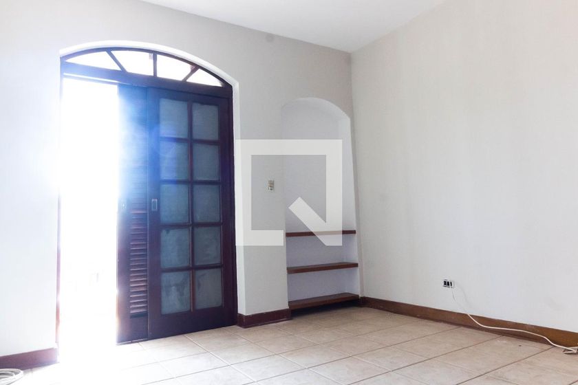 Casa, 4 quartos, 200 m² - Foto 9