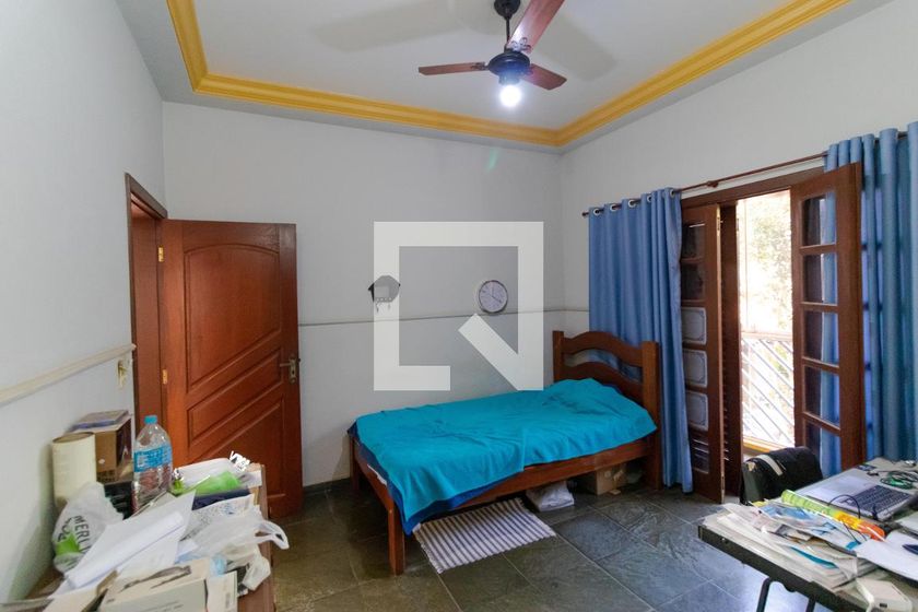 Casa à Venda - Jardim Flamboyant, 4 Quartos,  358 m2 em , Campinas - sp | SoloBR
