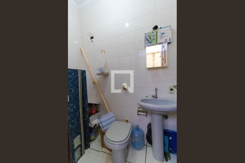 Casa à Venda - Jardim Flamboyant, 4 Quartos,  358 m2 em , Campinas - sp | SoloBR
