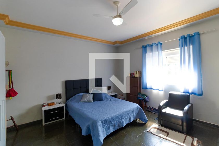 Casa à Venda - Jardim Flamboyant, 4 Quartos,  358 m2 em , Campinas - sp | SoloBR