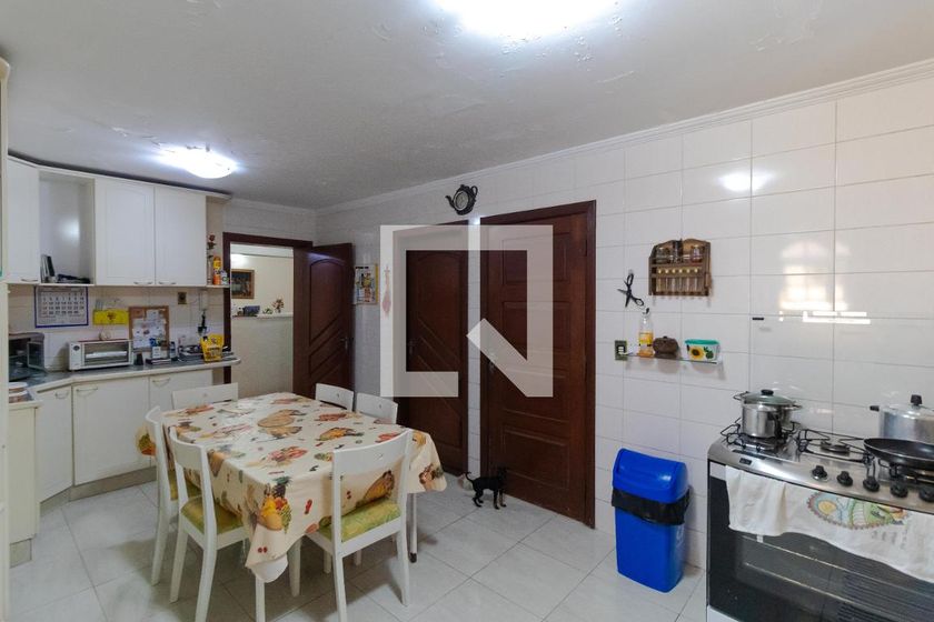 Casa à Venda - Jardim Flamboyant, 4 Quartos,  358 m2 em , Campinas - sp | SoloBR