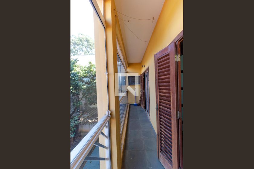 Casa à Venda - Jardim Flamboyant, 4 Quartos,  358 m2 em , Campinas - sp | SoloBR